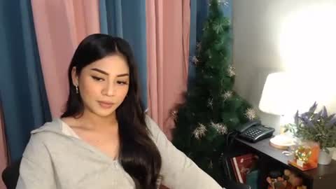 JUST CALL ME CALI online show from October 10, 8:30 am