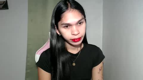 ursweet_zeviixx online show from November 20, 10:27 am