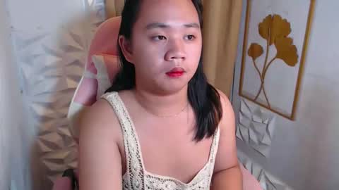 KITTY online show from October 29, 12:42 pm