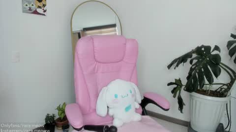    online show from July 30, 3:57 pm
