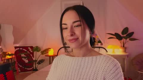 Anika On vacation online show from February 4, 7:55 pm