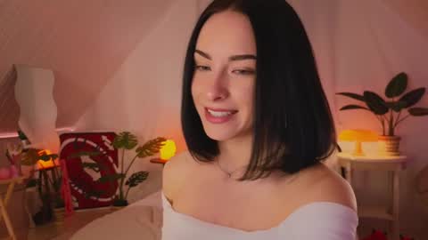 Anika On vacation online show from February 3, 7:31 pm