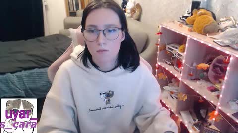 Cara online show from November 7, 4:45 pm