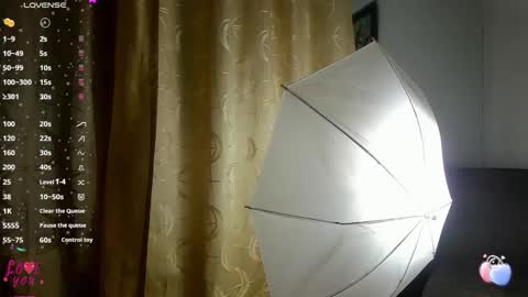 Vahiolet smith online show from October 22, 3:33 am