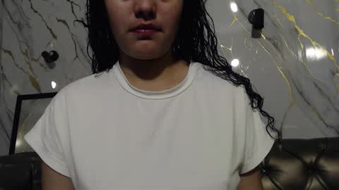 Snapshot of vainilla_cam chatting on September 25, 2:10 am Vainilla online show from September 25, 2:10 am