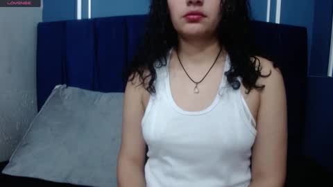 Snapshot of vainilla_cam chatting on January 14, 1:36 am Vainilla online show from January 14, 1:36 am