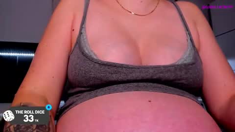 Snapshot of vainillacrepe chatting on February 12, 2:11 pm Im Mila my onlyfans is vainillacrepe online show from February 12, 2:11 pm