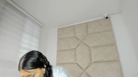 Snapshot of vaiolett_smith chatting on September 17, 11:08 am V A I O L E T T  S M I T H online show from September 17, 11:08 am