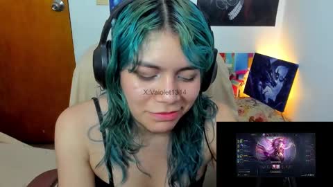 Vaiolet1314 online show from November 18, 4:57 am