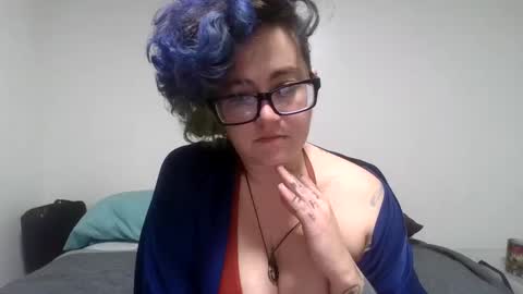 Snapshot of valarieak chatting on September 30, 6:52 am valarieak online show from September 30, 6:52 am