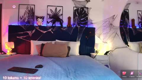 Tifanny  online show from October 23, 8:15 pm