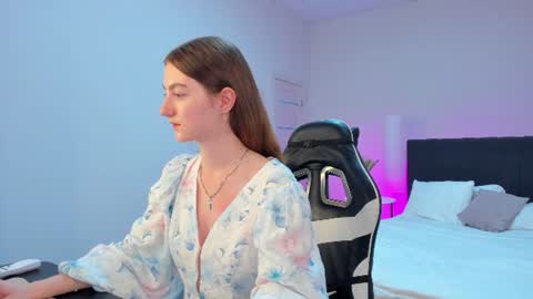 Nora online show from July 9, 11:45 am