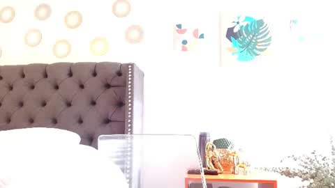 Valen Ferrer online show from July 28, 8:52 pm