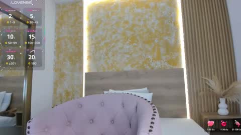 Valentina  online show from December 4, 11:56 am