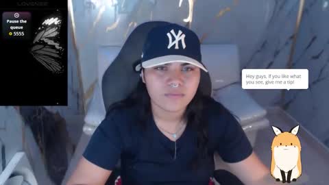 valeri_harpers4 online show from November 26, 6:09 pm