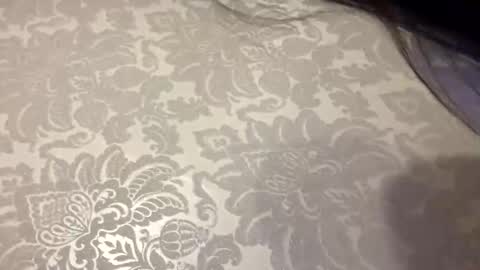 valerie_219 online show from May 3, 8:45 pm