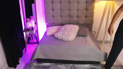 Valerie Style3 online show from January 6, 3:42 am