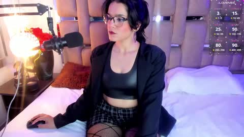 Snapshot of valeriekay_ chatting on March 8, 12:39 pm Valeria online show from March 8, 12:39 pm