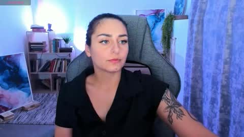 Snapshot of valeriiemills chatting on September 29, 3:39 pm Valerie online show from September 29, 3:39 pm