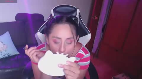 ValeriaMayerss online show from June 22, 4:59 pm