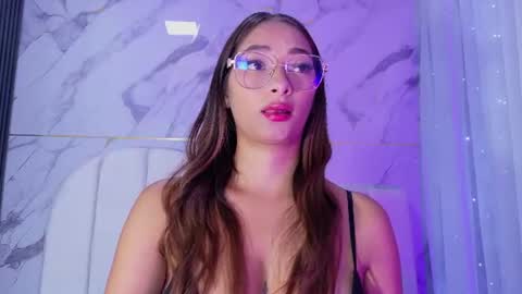 Valeryn online show from June 17, 3:08 am