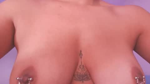 Valeryn online show from April 30, 3:12 am