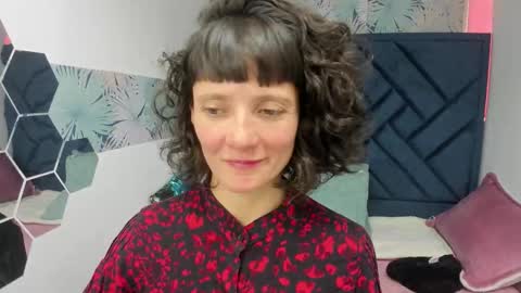 VALERY MORE online show from March 9, 1:58 pm