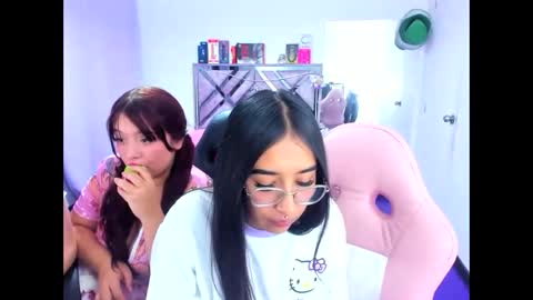 valery online show from May 26, 3:39 am