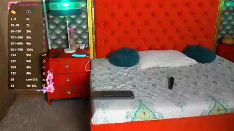 Valerie Val V online show from July 14, 7:35 am
