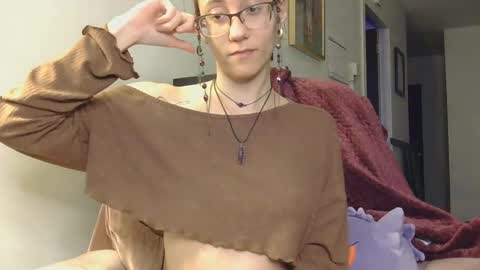 Snapshot of valleriestarr chatting on January 16, 5:32 am Vallerie Starr online show from January 16, 5:32 am