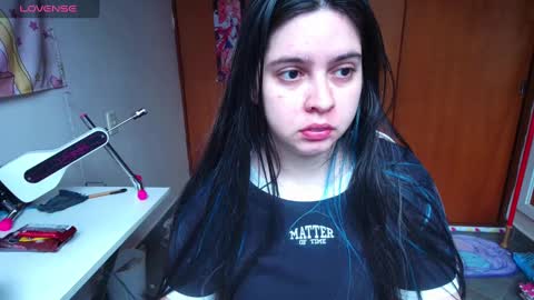 Im Violet online show from February 9, 1:35 pm