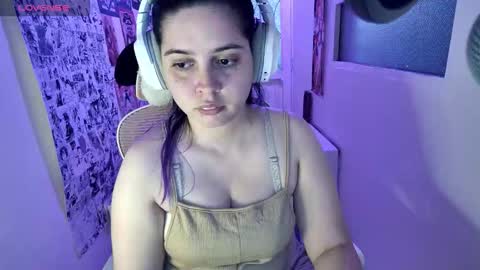 Im Violet online show from February 21, 2:12 am