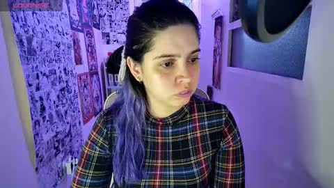 Im Violet online show from December 1, 2:37 am