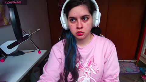 Im Violet online show from February 14, 10:47 pm