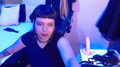 vanessa bobs online show from March 7, 3:24 am