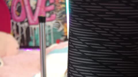 Snapshot of vanessa_love chatting on January 16, 4:07 pm Vanessa online show from January 16, 4:07 pm