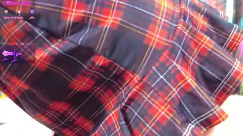 Snapshot of vanessa_love chatting on February 12, 3:28 pm Vanessa online show from February 12, 3:28 pm