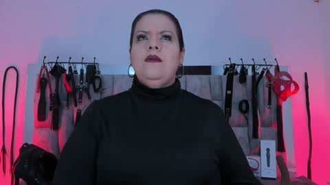 Vanessa online show from November 29, 1:04 pm