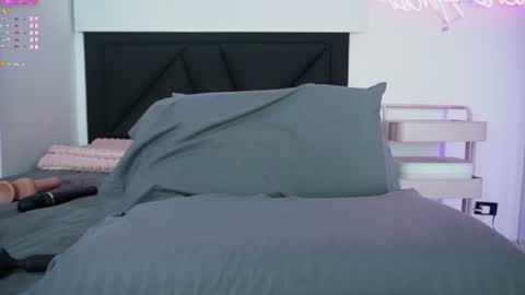 Vanessa online show from July 7, 2:36 am