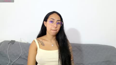 vanessaadol online show from July 7, 9:24 am