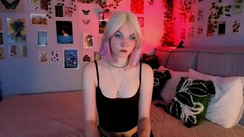 Vanessa online show from June 9, 2:49 pm