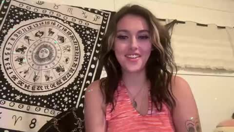 vanessaluvs2play online show from November 4, 1:43 am