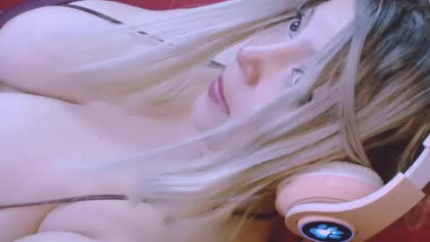 free  follow me online show from May 25, 1:48 am