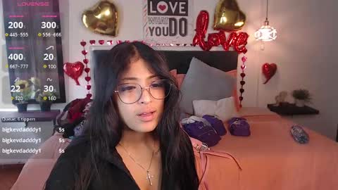 vane online show from February 4, 7:33 pm