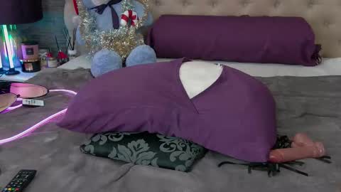 Vanessa online show from December 1, 11:51 pm