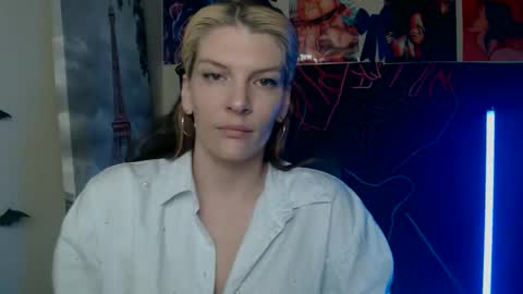 Vanessa online show from May 6, 6:50 am