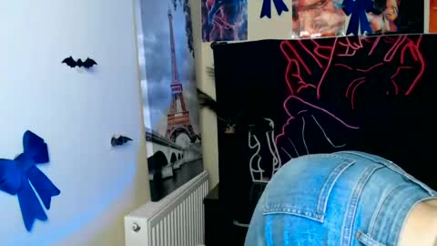Vanessa online show from July 3, 6:52 am
