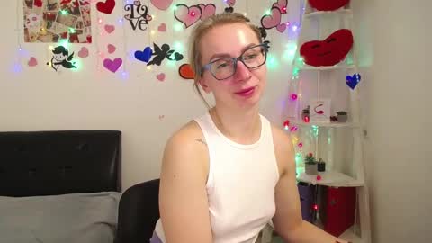 Snapshot of vasilisasii chatting on March 10, 6:05 am Vasilisa online show from March 10, 6:05 am