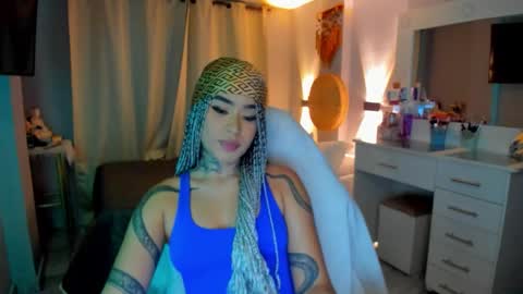 Vayolett Bass online show from March 5, 9:49 am