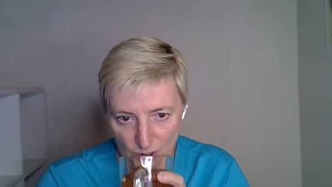 vea_motty online show from November 8, 8:03 pm